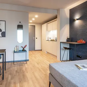 **** Hotel Ipartment Frankfurt Airport Alemania